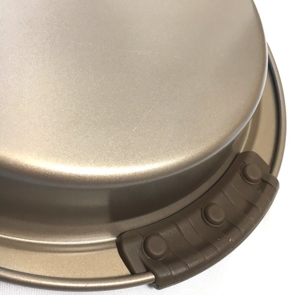 Anolon Advanced Bronze Non-stick Cake Pan - Picture 8 of 9